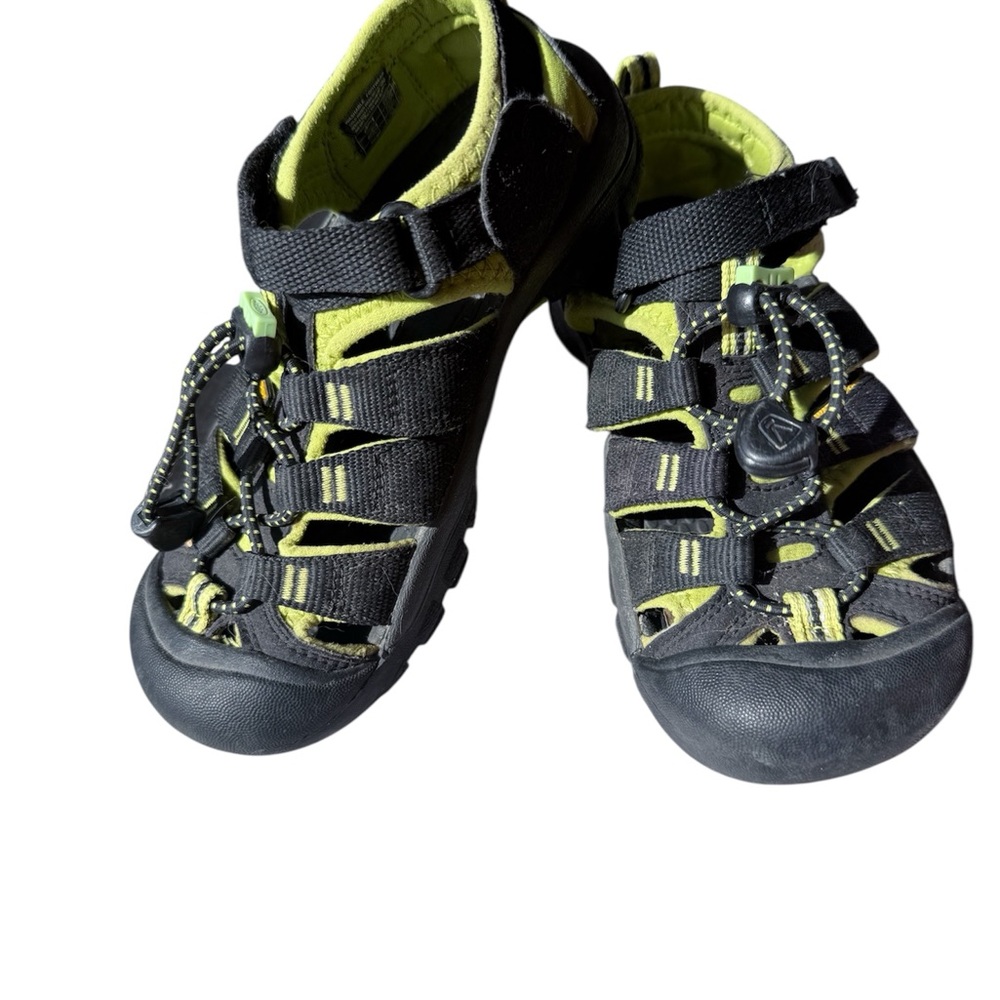Keen Kids Water Shoes Sandals Black Green Size 1 Outdoor Hiking Fishing Camping